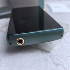iBasso DX240 AMP8 original 4.4mm balanced output close-up